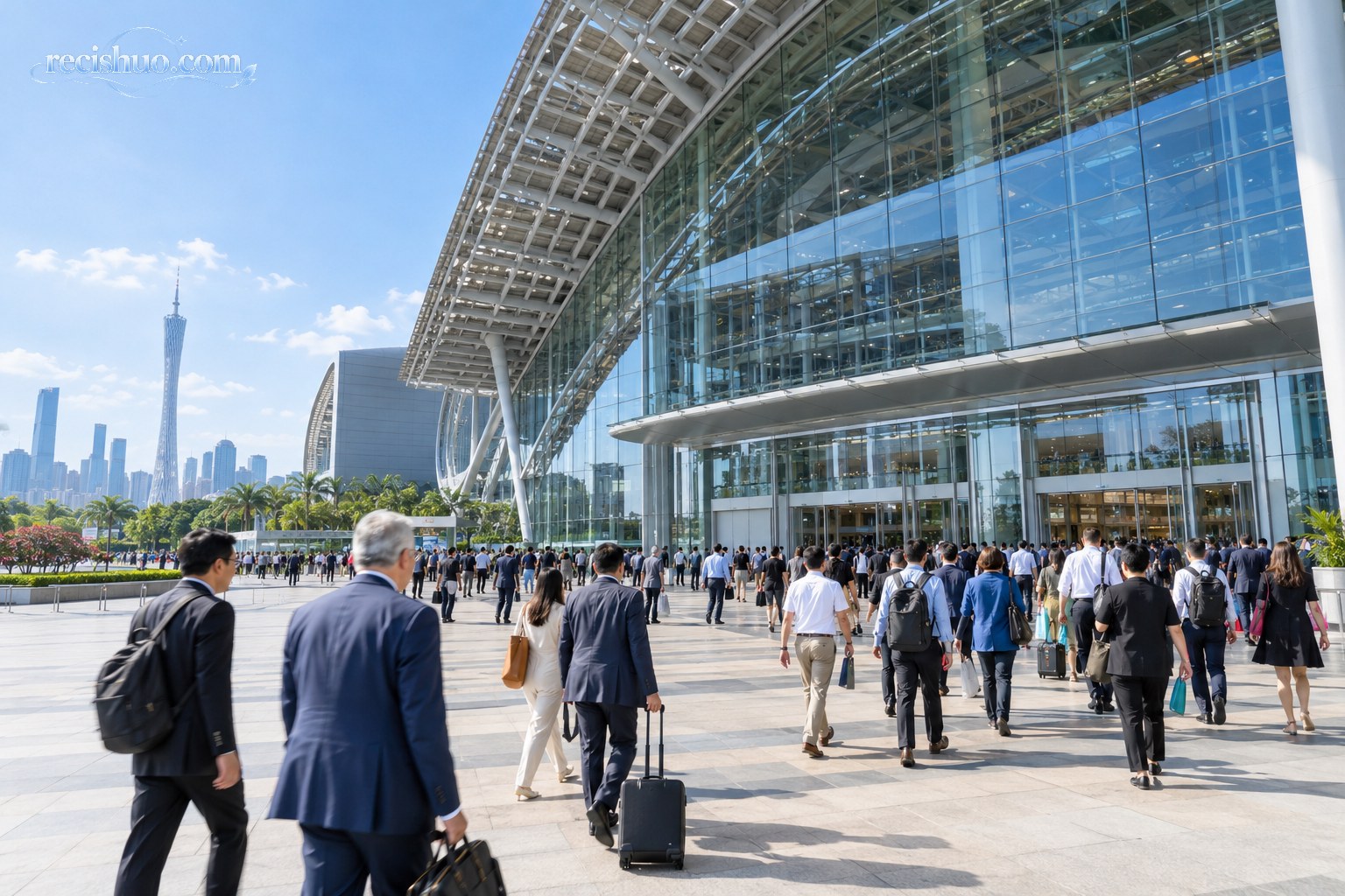 现代大型会展中心外景及有序入场的中外商务人士