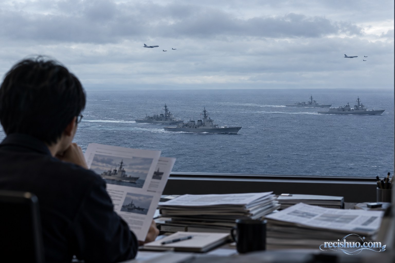 阴天海域军舰与远处军机组成的中性新闻纪实画面,前景编辑正在阅读公开资料